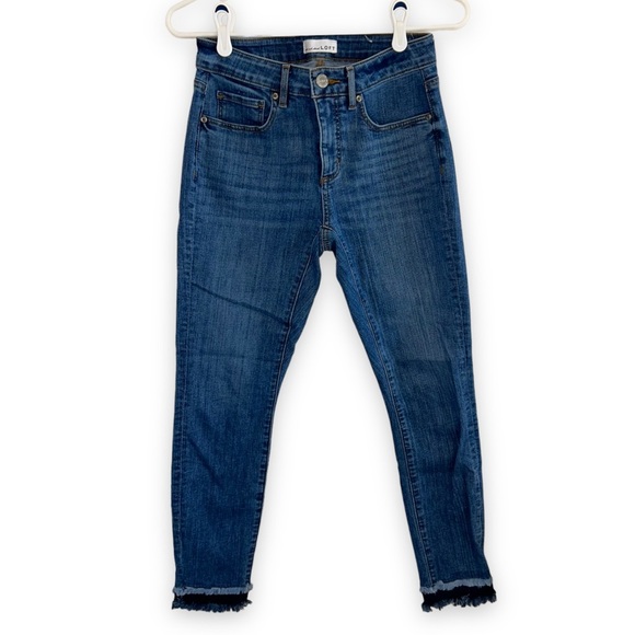 LOFT Double Tiered Raw Hem Curvy Skinny Jeans - Picture 3 of 9